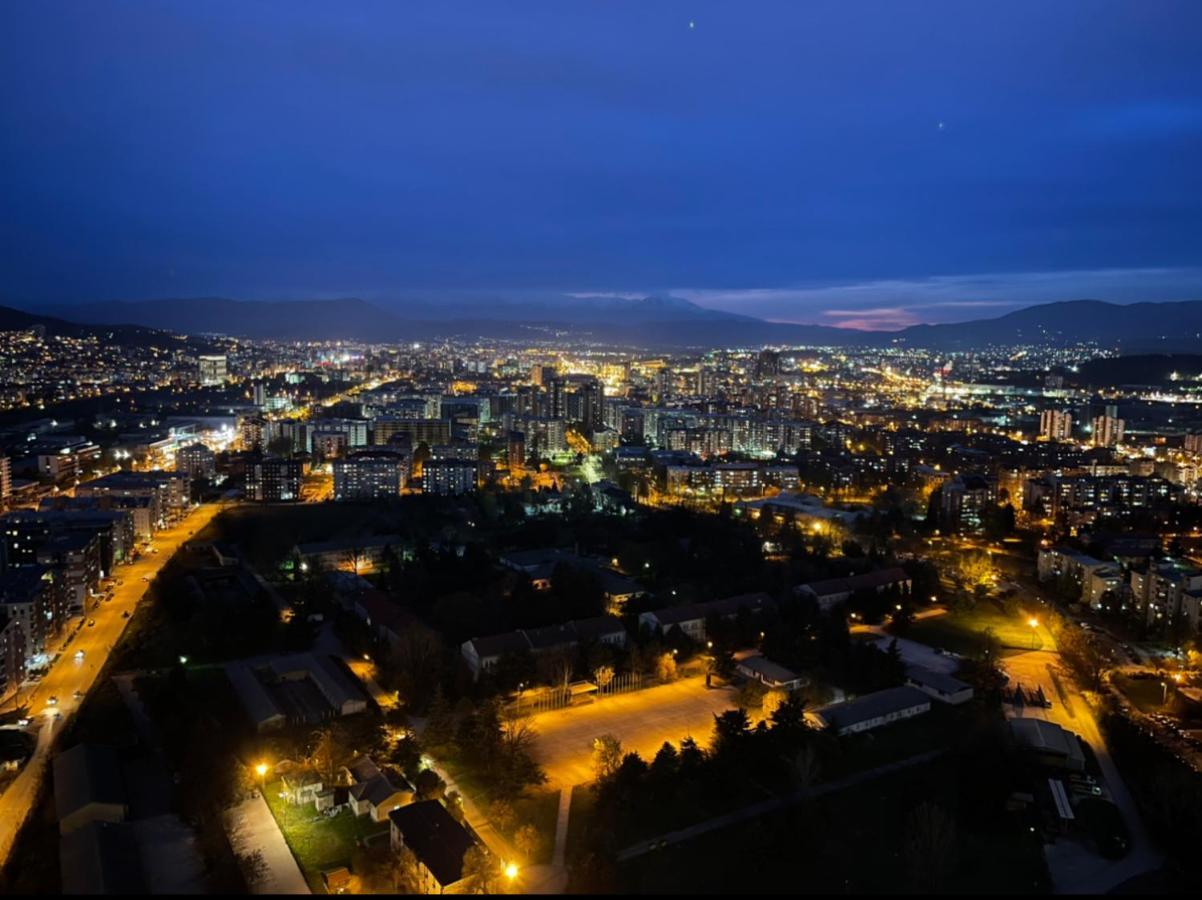Sky Deluxe 2 Fitness & Spa Skopje Exteriör bild